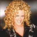 Jenny Mccarthy con Bucles en su Pelo